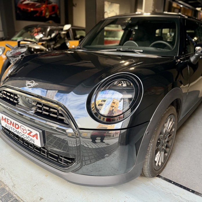 MINI COOPER 1.5 CLASSIC AUTOMÁTICO