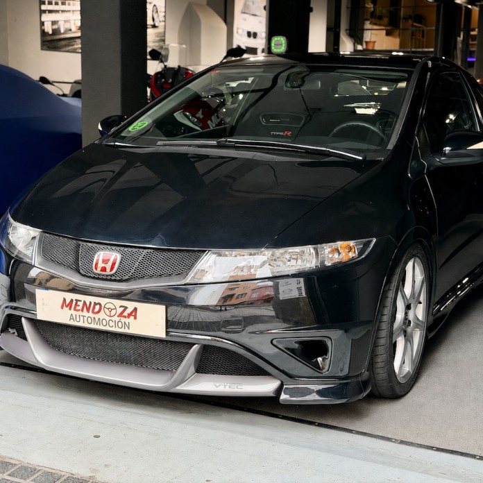 HONSA CIVIC TYPE R