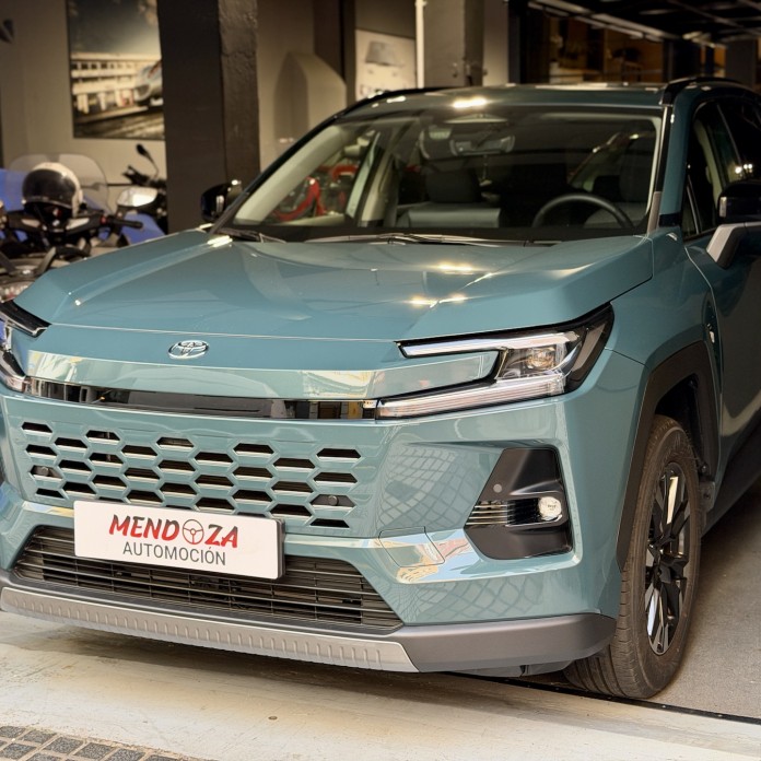 TOYOTA RAV4 ADVANCE 2.5 HYBRID