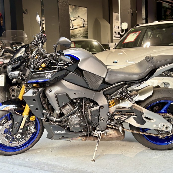 YAMAHA MT10